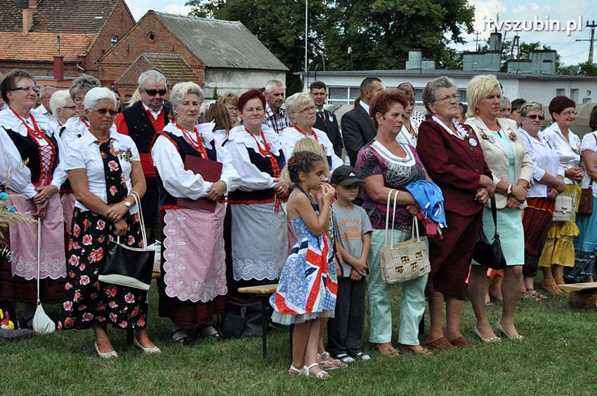 Dożynki gminne w Dąbrówce Słupskiej