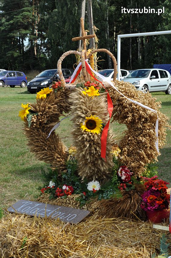 Dożynki gminne w Dąbrówce Słupskiej