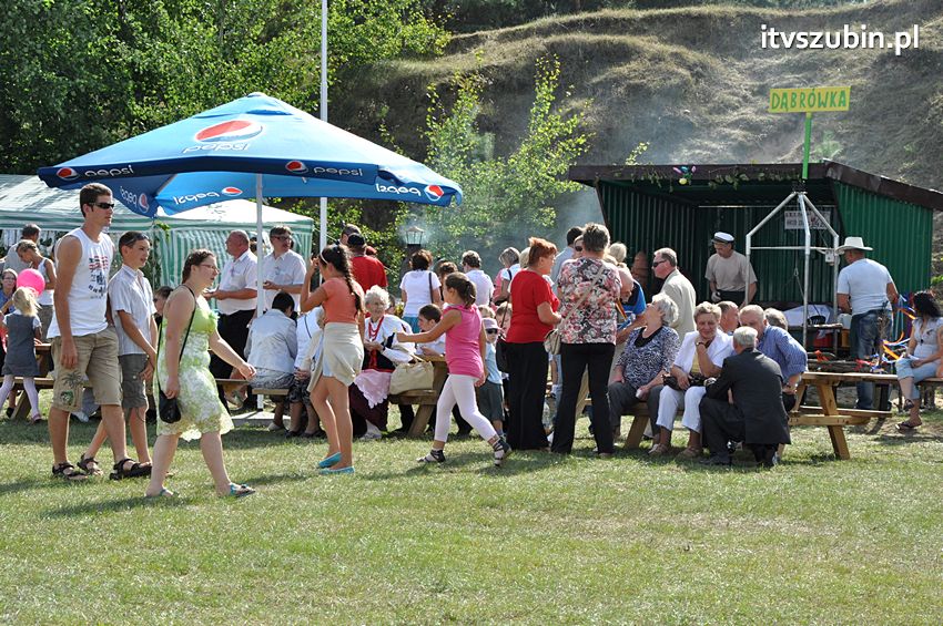 Dożynki gminne w Dąbrówce Słupskiej
