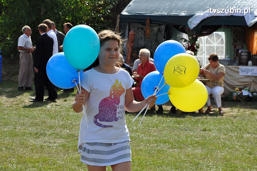 Dożynki gminne w Dąbrówce Słupskiej