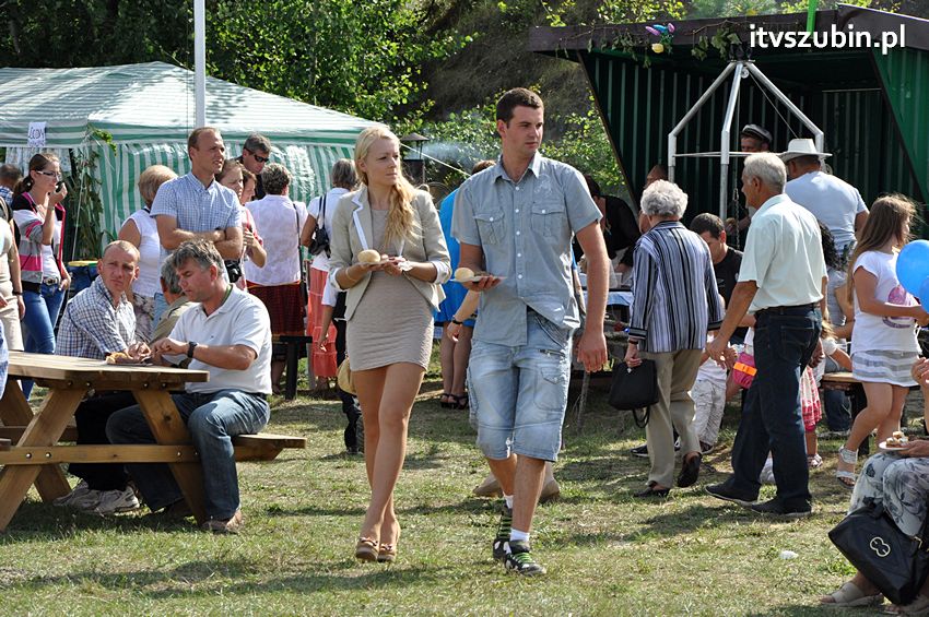 Dożynki gminne w Dąbrówce Słupskiej