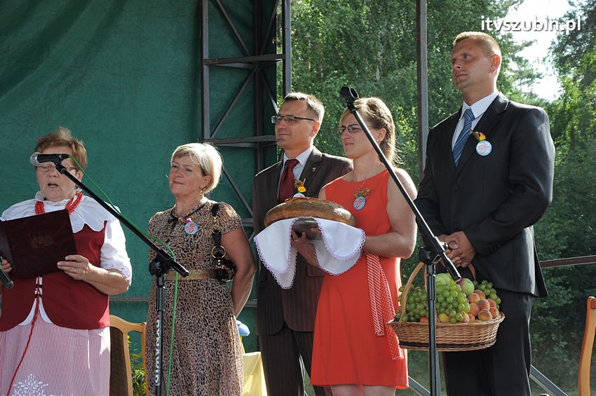 Dożynki gminne w Dąbrówce Słupskiej