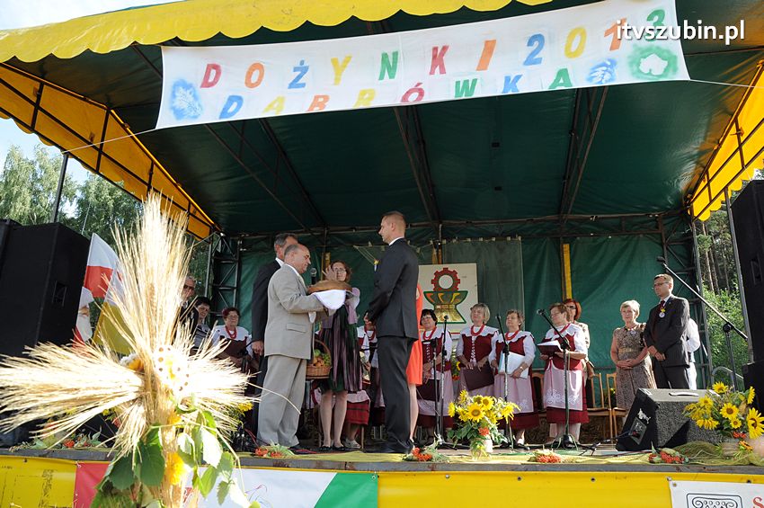 Dożynki gminne w Dąbrówce Słupskiej