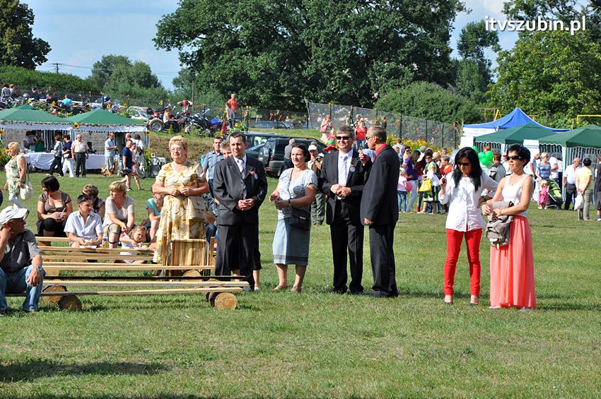 Dożynki gminne w Dąbrówce Słupskiej