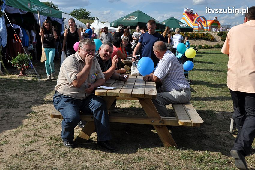 Dożynki gminne w Dąbrówce Słupskiej
