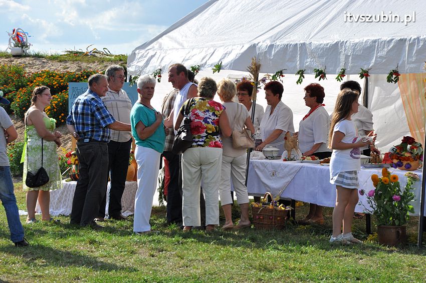 Dożynki gminne w Dąbrówce Słupskiej