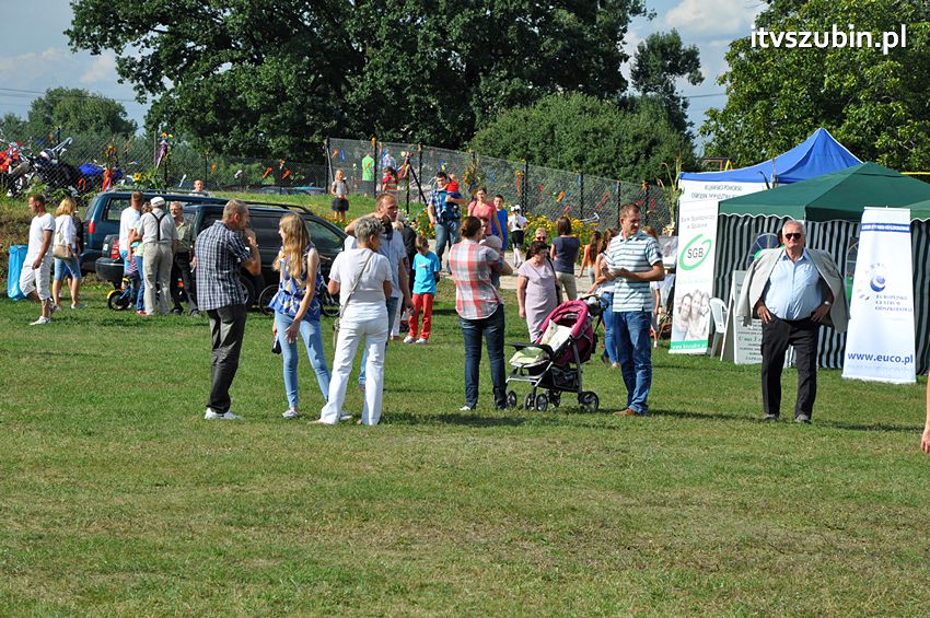 Dożynki gminne w Dąbrówce Słupskiej