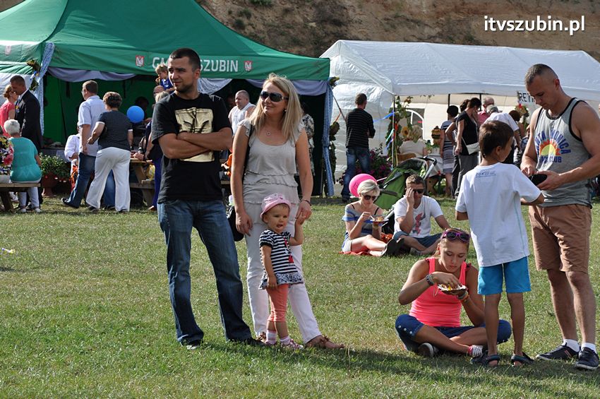 Dożynki gminne w Dąbrówce Słupskiej