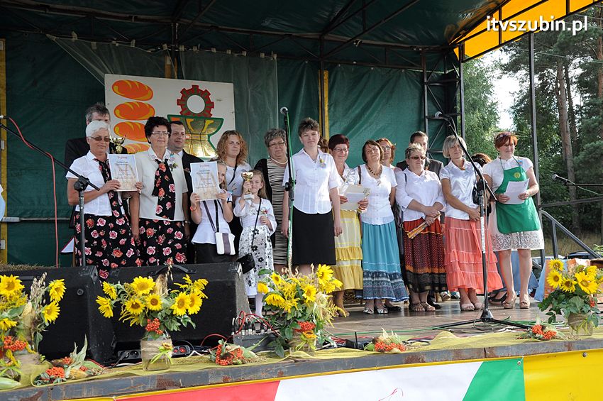 Dożynki gminne w Dąbrówce Słupskiej