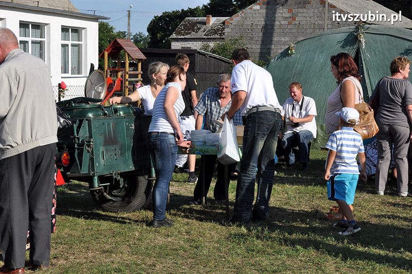 Dożynki gminne w Dąbrówce Słupskiej