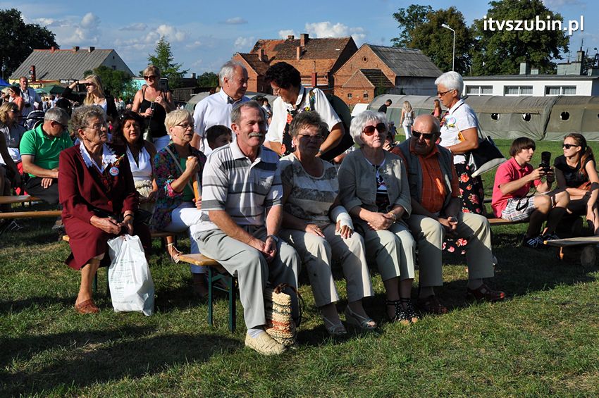 Dożynki gminne w Dąbrówce Słupskiej