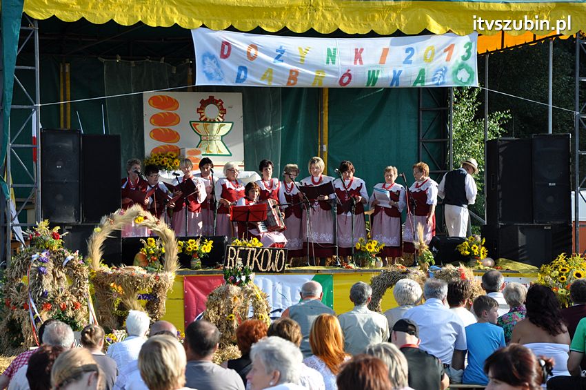 Dożynki gminne w Dąbrówce Słupskiej