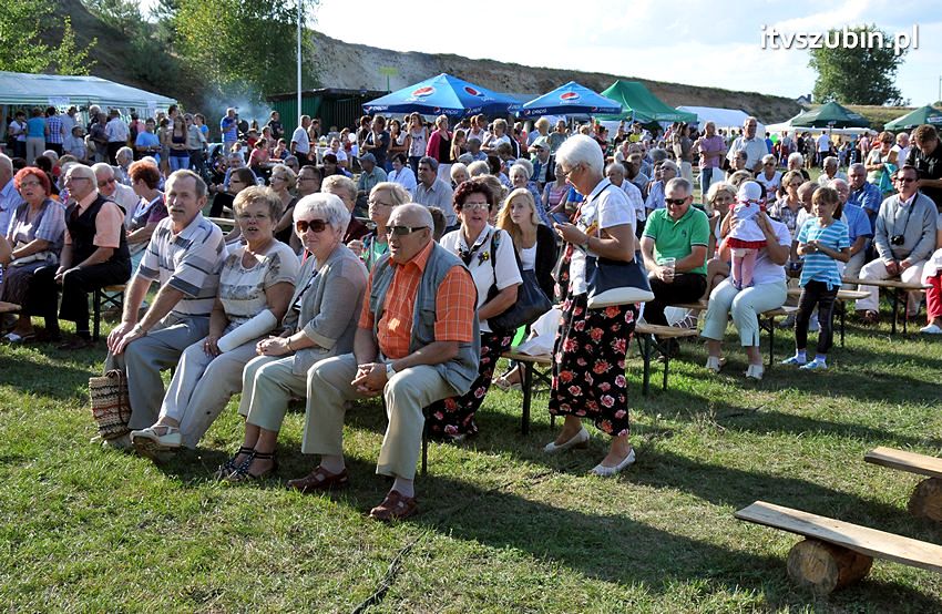 Dożynki gminne w Dąbrówce Słupskiej