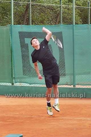 Przemek Zieliński drugi podczas IX Turnieju Tenisowy o Puchar Burmistrza Nakła nad Notecią