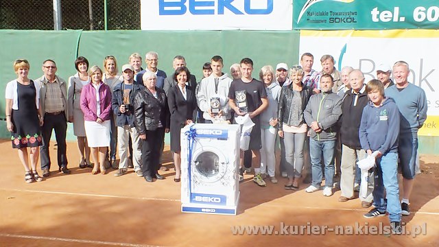 Przemek Zieliński drugi podczas IX Turnieju Tenisowy o Puchar Burmistrza Nakła nad Notecią