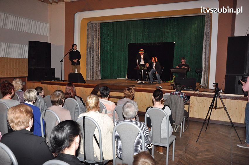 Dzień Kobiet na wesoło w SDK