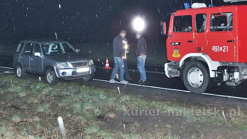 Dachowanie samochodu w Lubaszczu