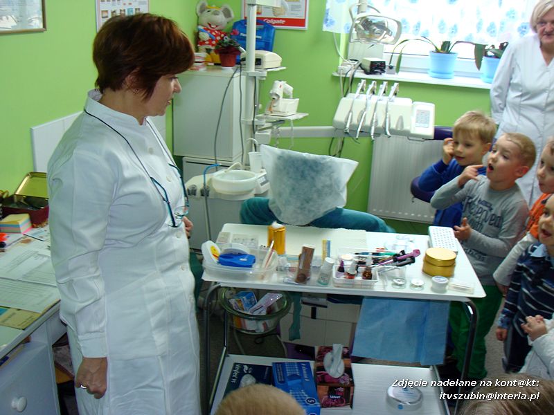 Żabki z wizytą u stomatologa