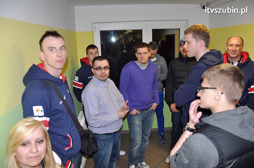 Zawodnicy Transferu Bydgoszcz z wizytą w Placówce Opiekuńczo-Wychowawczą w Szubinie