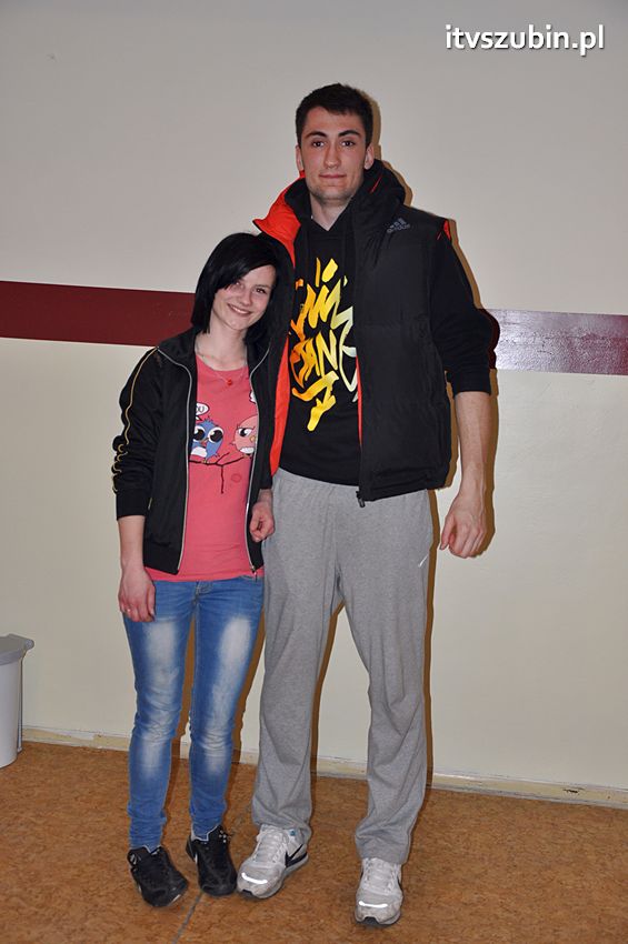 Zawodnicy Transferu Bydgoszcz z wizytą w Placówce Opiekuńczo-Wychowawczą w Szubinie