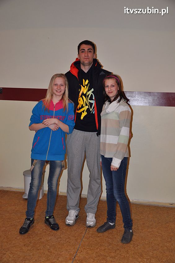 Zawodnicy Transferu Bydgoszcz z wizytą w Placówce Opiekuńczo-Wychowawczą w Szubinie