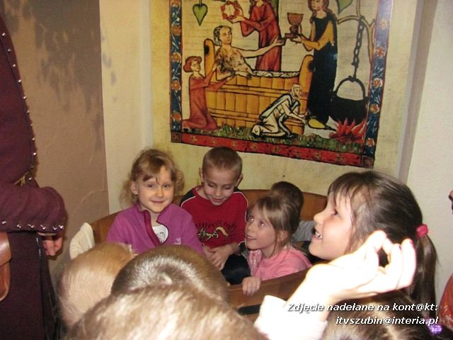 Przedszkolaki z Samorządowego Przedszkola nr 3 w Muzeum Mydła i Brudu