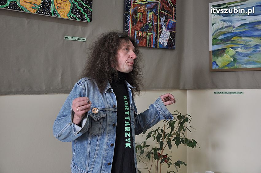 Korytarzyk - Muzeum - Ruiny - Artyści przywitali wiosnę