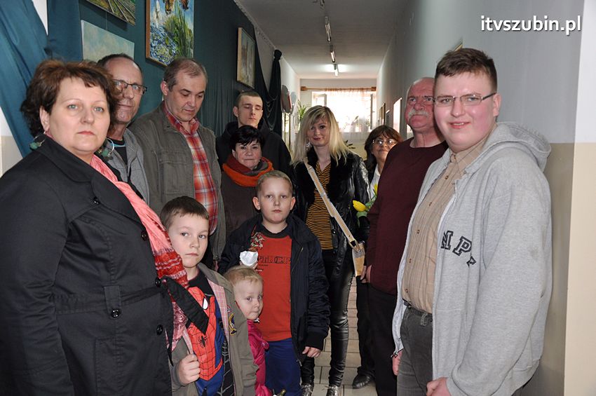 Korytarzyk - Muzeum - Ruiny - Artyści przywitali wiosnę