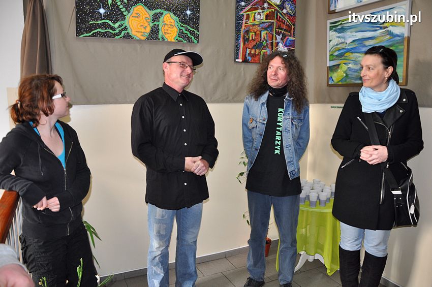 Korytarzyk - Muzeum - Ruiny - Artyści przywitali wiosnę