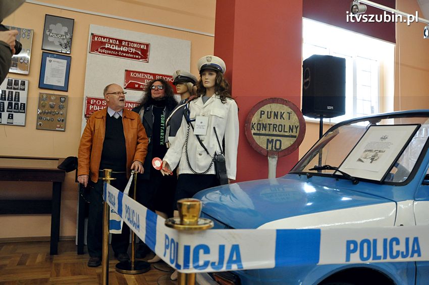 Korytarzyk - Muzeum - Ruiny - Artyści przywitali wiosnę