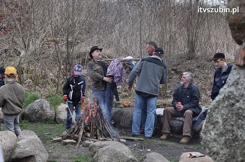 Korytarzyk - Muzeum - Ruiny - Artyści przywitali wiosnę