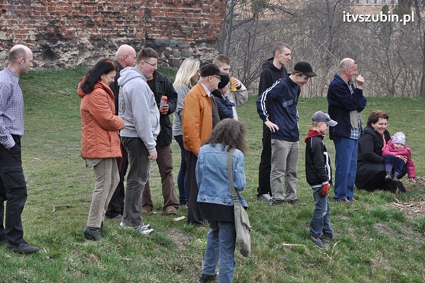 Korytarzyk - Muzeum - Ruiny - Artyści przywitali wiosnę