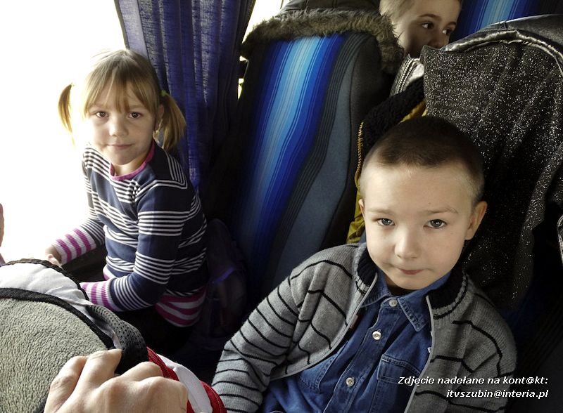 Przedszkolaki na spektaklu pt. ?Kopciuszek? w Gnieźnie