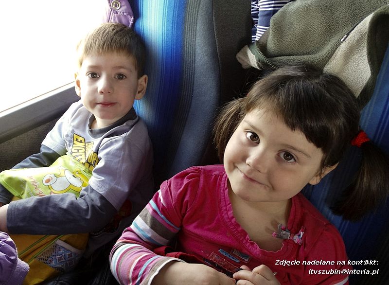 Przedszkolaki na spektaklu pt. ?Kopciuszek? w Gnieźnie