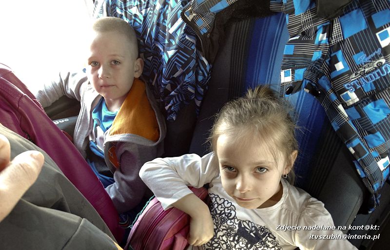 Przedszkolaki na spektaklu pt. ?Kopciuszek? w Gnieźnie