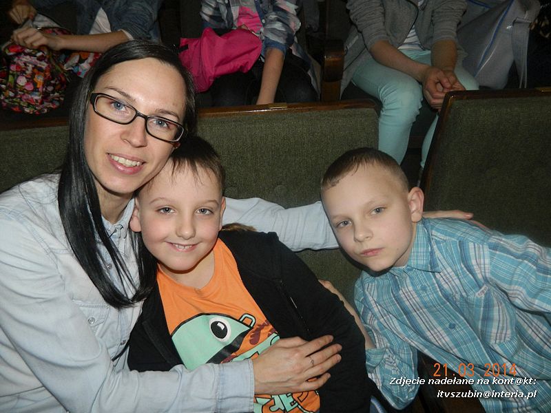 Przedszkolaki na spektaklu pt. ?Kopciuszek? w Gnieźnie