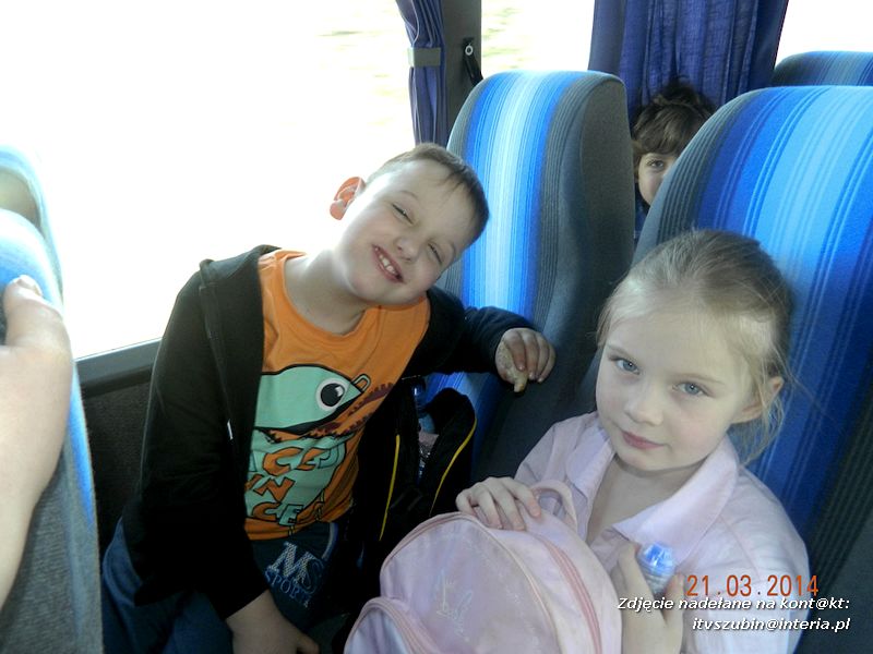 Przedszkolaki na spektaklu pt. ?Kopciuszek? w Gnieźnie