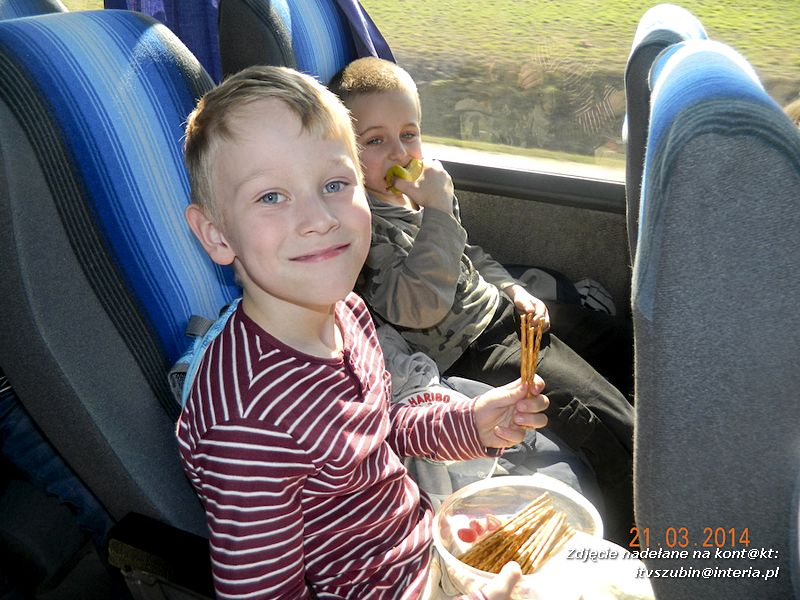 Przedszkolaki na spektaklu pt. ?Kopciuszek? w Gnieźnie