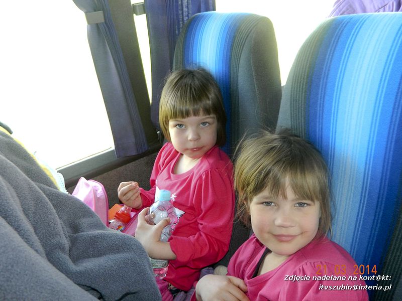 Przedszkolaki na spektaklu pt. ?Kopciuszek? w Gnieźnie