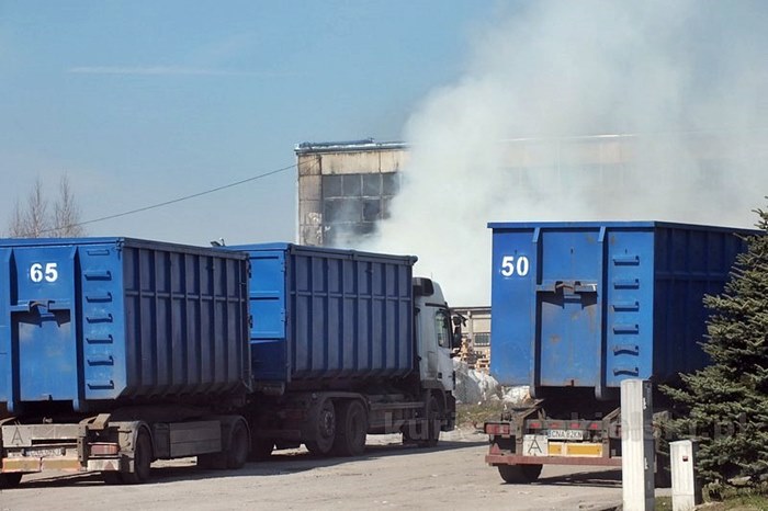 Pożar w dzielnicy przemysłowej Paterka