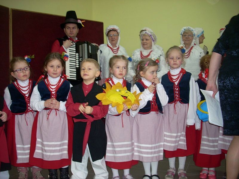 Przedszkolaki w bibliotece