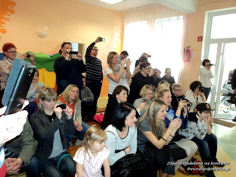 Smerfy w blasku fleszy