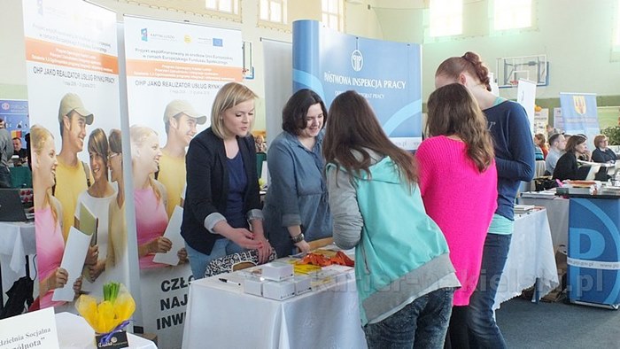 IV Targi Pracy i Przedsiębiorczości odbyły się w Nakle nad Notecią [FILM]