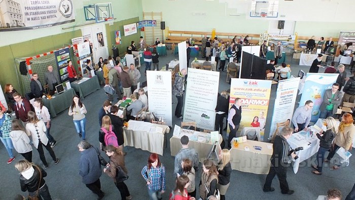 IV Targi Pracy i Przedsiębiorczości odbyły się w Nakle nad Notecią [FILM]