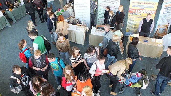 IV Targi Pracy i Przedsiębiorczości odbyły się w Nakle nad Notecią [FILM]