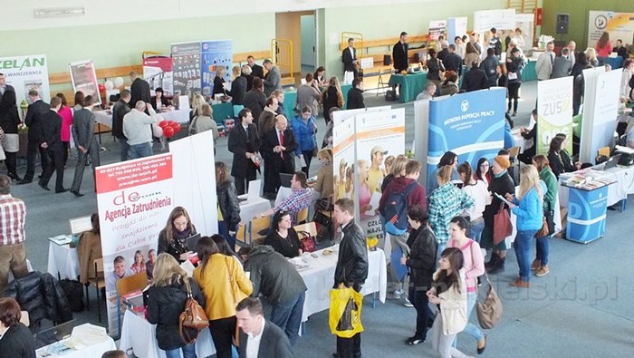 IV Targi Pracy i Przedsiębiorczości odbyły się w Nakle nad Notecią [FILM]