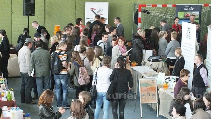 IV Targi Pracy i Przedsiębiorczości odbyły się w Nakle nad Notecią [FILM]