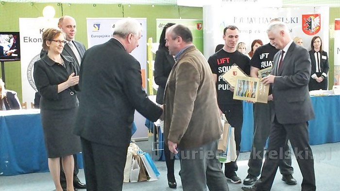 IV Targi Pracy i Przedsiębiorczości odbyły się w Nakle nad Notecią [FILM]