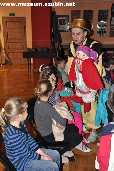 Czerwony Kapturek na scenie Domu Polskiego