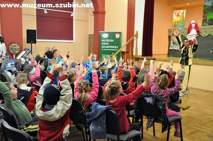 Czerwony Kapturek na scenie Domu Polskiego